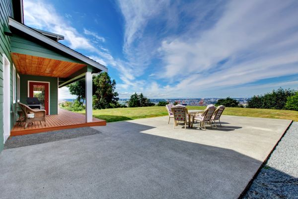 Cost of Backyard Paving in Salem